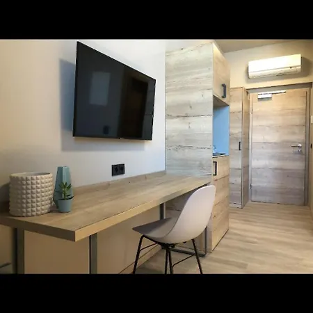 Nb מלון דירות נירנברג