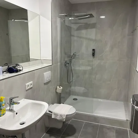 Nb מלון דירות 4*