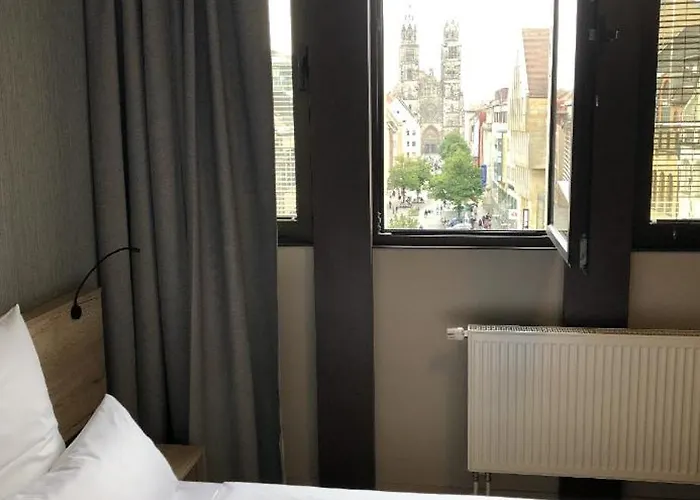 Nb Aparthotel 4*